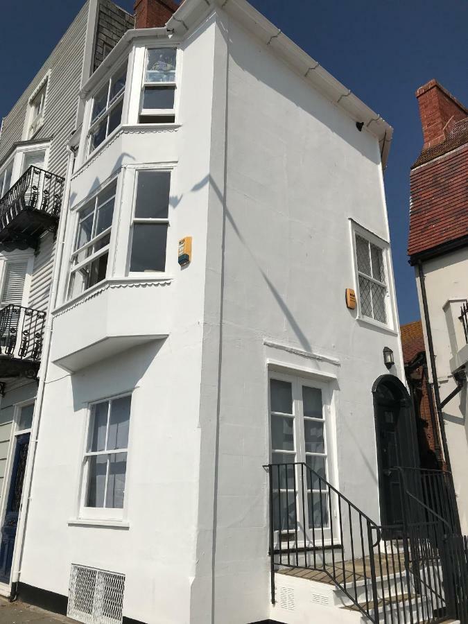 Smugglers Cottage 哈斯丁 外观 照片